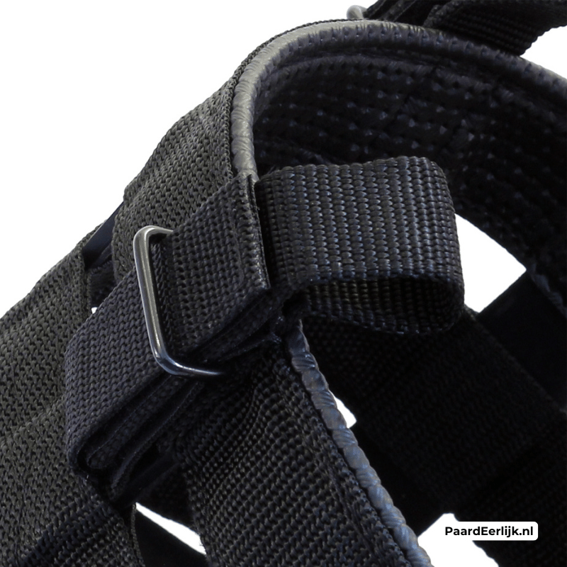 De halsterbevestiging van het Best Friend Standaard graasmasker