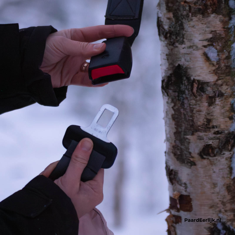 Heica Saggy ophangclip in gebruik