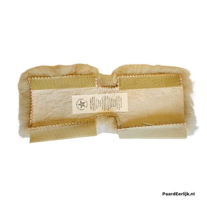 klittenband sluiting van naturel kleurig bontje voor los graasmasker