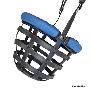 biothaan graasmasker met brakeaway klinknagel voor extra veiligheid van je paard