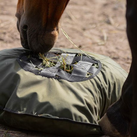 Heica-Fluffy-Feeder-groen-in-gebruik